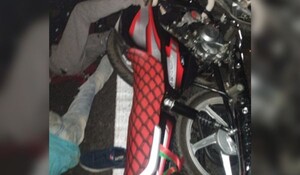 Banswara News: रतलाम हाइवे पर देर रात 2 बाइकों की आमने-सामने हुई भिड़ंत, सगे भाइयों सहित 4 की मौत 